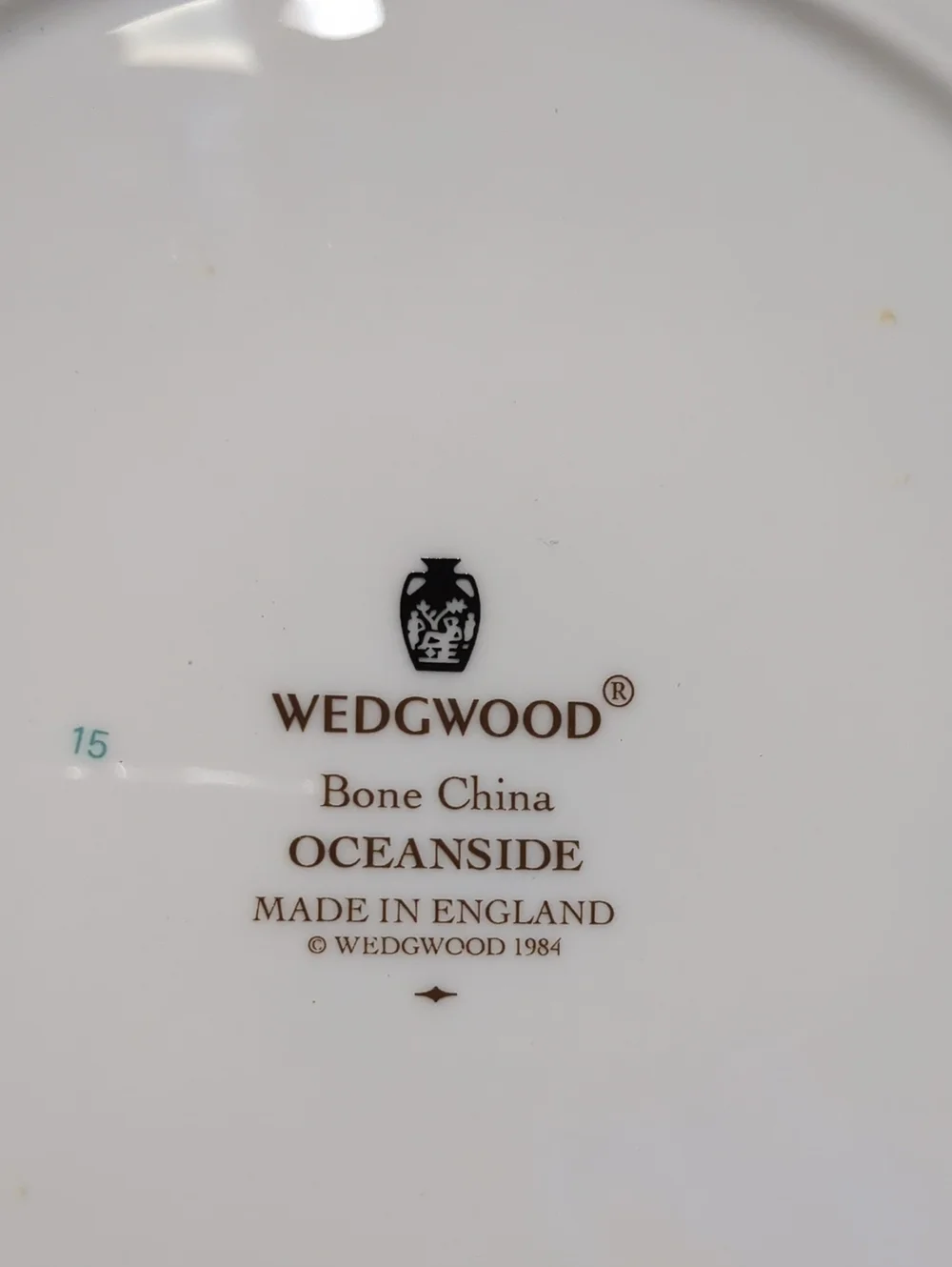 Wedgwood OCEANSIDE Bone China 2 Salad 1984 Plates 8